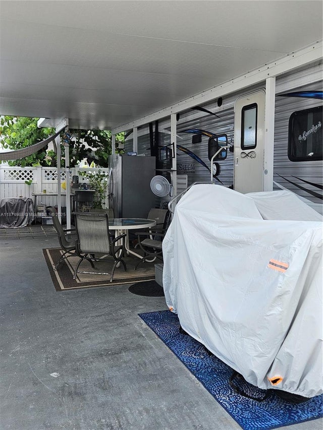 2 of 11 - 325 Calusa St #259, Key Largo, FL