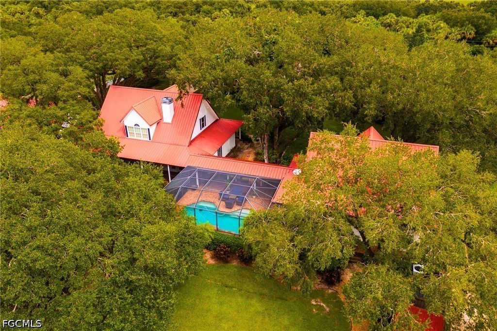 1444 Winchester Ave E, LABELLE
