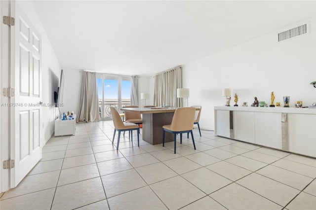 4 of 20 - 5825 Collins Ave 4a, Miami Beach, FL