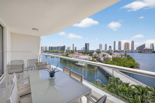 3 of 99 - 6000 Island Blvd 707, Aventura, FL