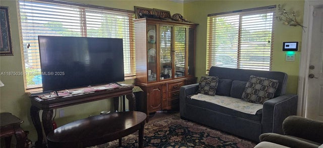 2 of 17 - 5704 Sw 37th St, West Park, FL