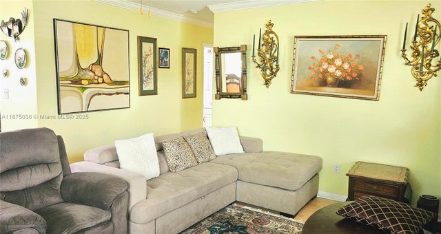 3 of 17 - 5704 Sw 37th St, West Park, FL