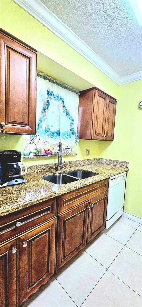 4 of 17 - 5704 Sw 37th St, West Park, FL