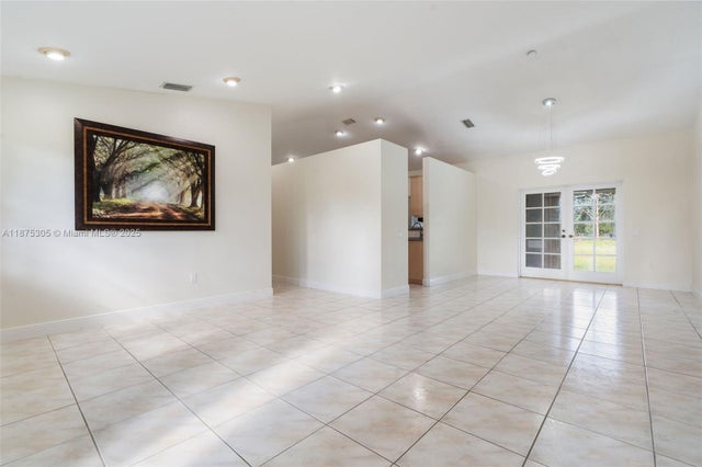 5 of 36 - 16035 Sw 173rd Ave, Miami, FL