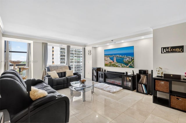 3 of 45 - 5757 Collins Ave 801, Miami Beach, FL