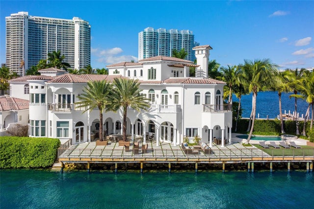 2 of 46 - 4042 Island Estates Dr, Aventura, FL