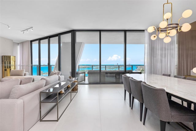 5 of 31 - 1000 Biscayne Blvd 3801, Miami, FL