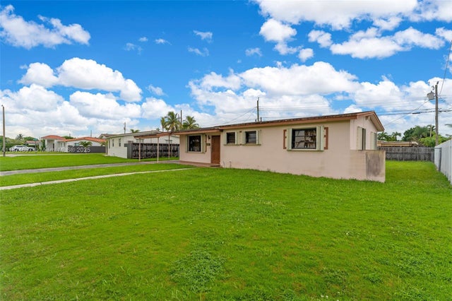 3 of 35 - 4211 Sw 97th Pl, Miami, FL