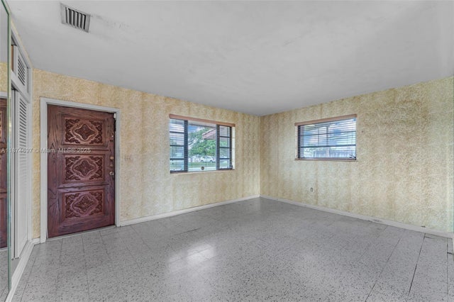 5 of 35 - 4211 Sw 97th Pl, Miami, FL