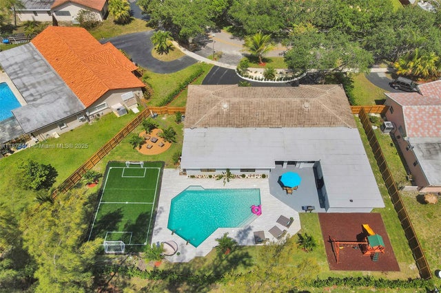 1 of 100 - 1960 Sw 51st Ter, Plantation, FL