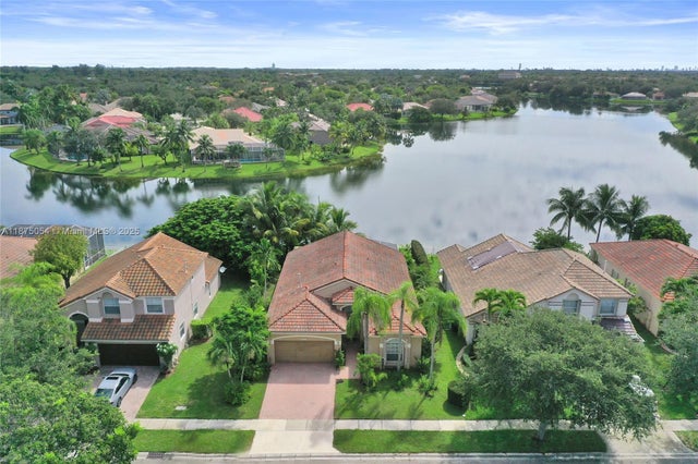 1947 Nw 130th Ave, Pembroke Pines