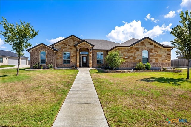 5513 Hollow Loop, Salado
