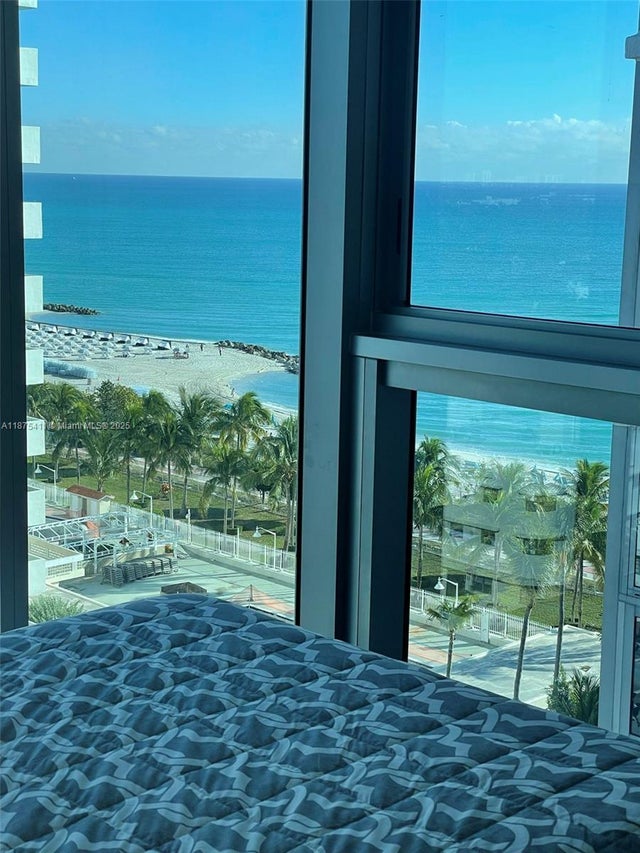 1 of 33 - 2655 Collins Ave 1407, Miami Beach, FL