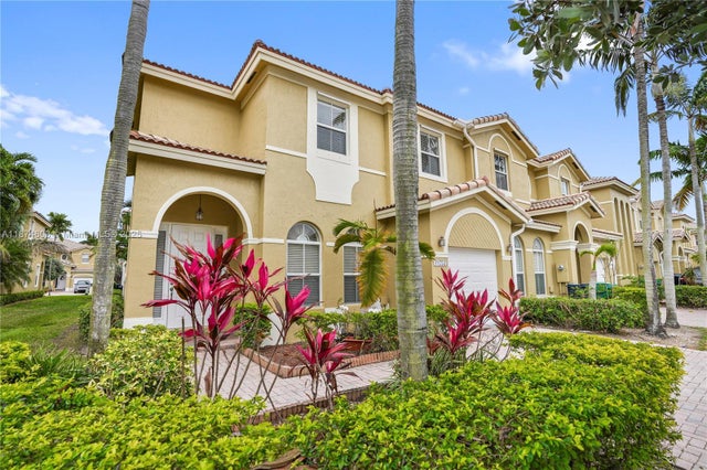 4 of 40 - 11753 Sw 137th Path, Miami, FL