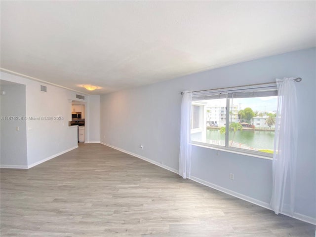 1 of 14 - 1185 Marseille Dr 307, Miami Beach, FL