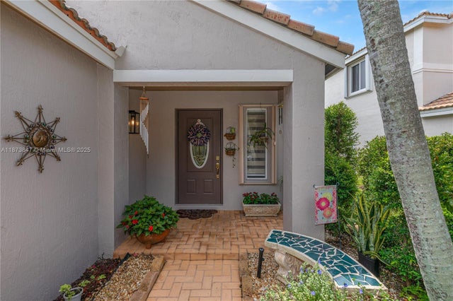 2 of 23 - 1433 Sabal Trl, Weston, FL