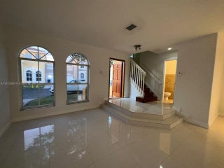 Photo of Listing #A11875098