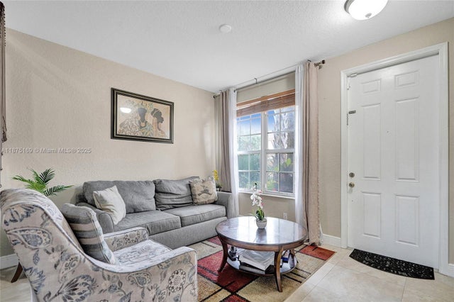5 of 57 - 3237 Nw 32nd Ter, Fort Lauderdale, FL