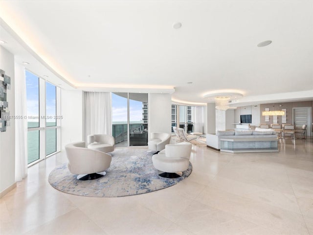 5 of 33 - 18201 Collins Ave 1209, Sunny Isles Beach, FL