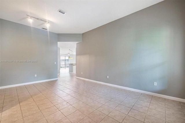 2 of 46 - 2000 Ne 39th Ter, Homestead, FL