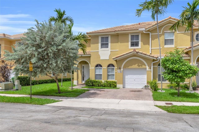 1 of 28 - 11742 Sw 137th Pl, Miami, FL