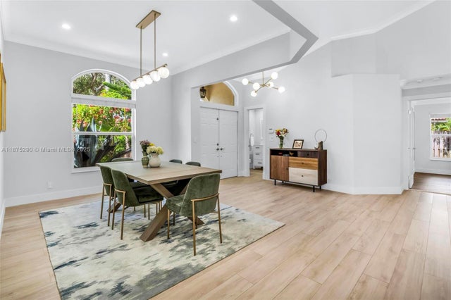 3 of 47 - 10901 Nw 18th Dr, Plantation, FL