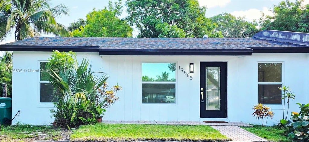 19585 Nw 29th Ct, Miami Gardens