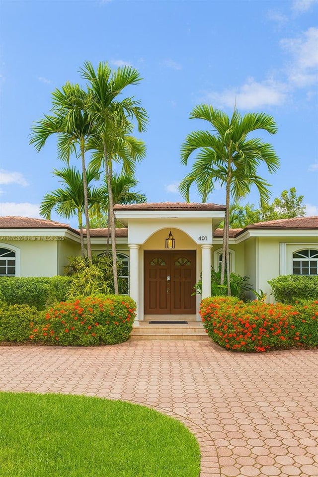 4 of 46 - 401 Warren Ln, Key Biscayne, FL