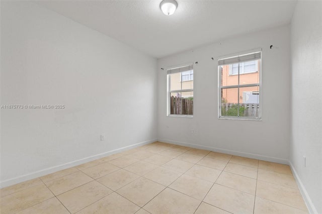 4 of 39 - 8394 Nw 113th Path, Doral, FL