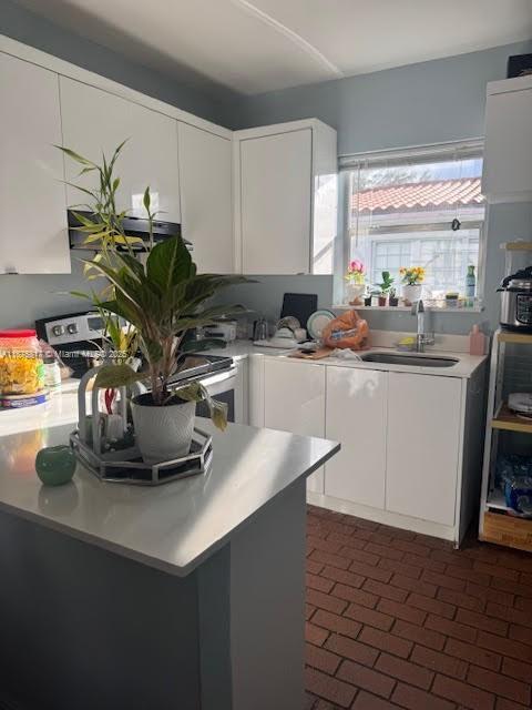 2 of 15 - 1258 Marseille Dr 4, Miami Beach, FL