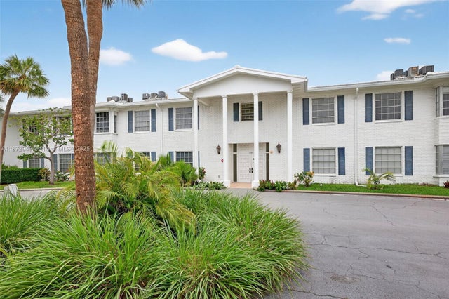 3 of 52 - 2261 Ne 67th St 1806, Fort Lauderdale, FL
