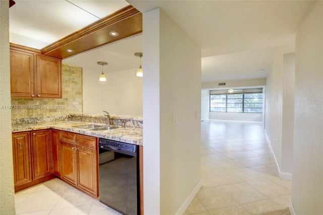 4 of 56 - 1715 Whitehall Dr 206, Davie, FL