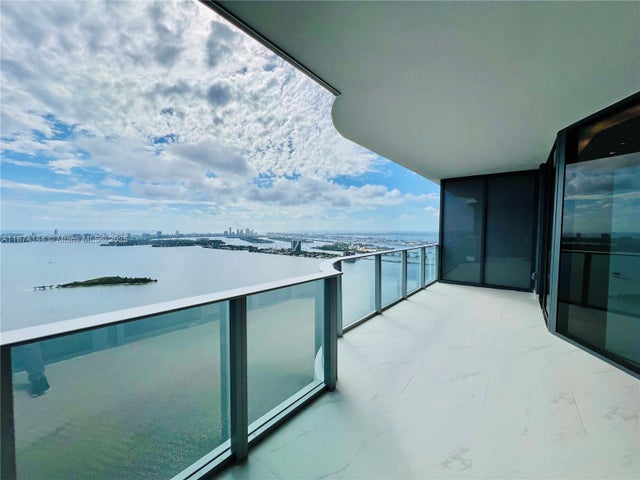 4 of 46 - 700 Ne 24th Street 4602=s, Miami, FL