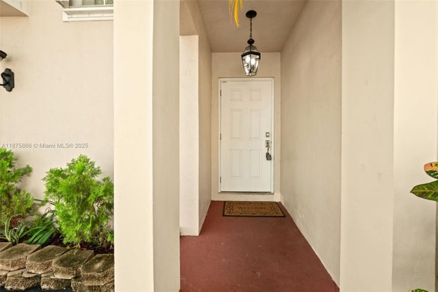 3 of 28 - 4420 Nw 61st Pl, Coconut Creek, FL