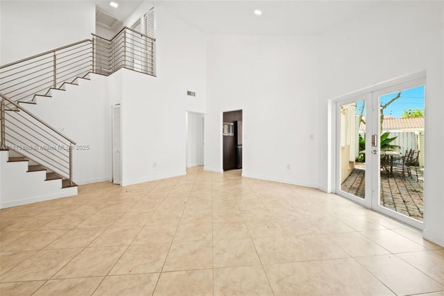 5 of 28 - 4420 Nw 61st Pl, Coconut Creek, FL