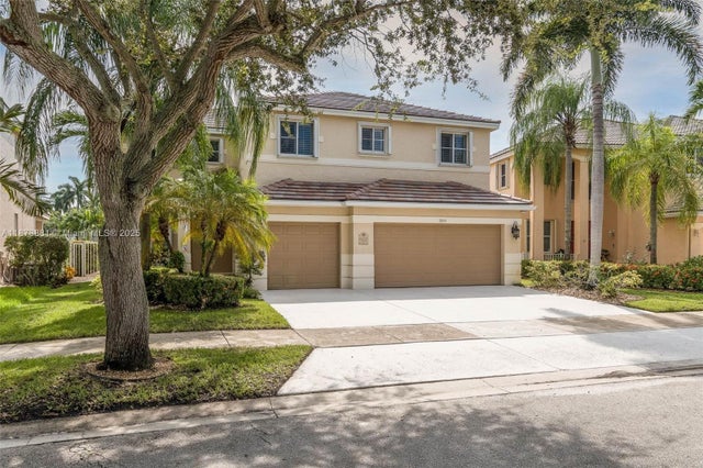 1 of 42 - 3844 W Falcon Ridge Cir, Weston, FL