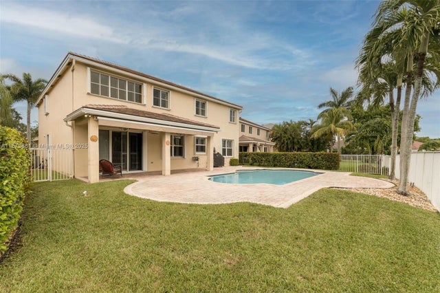 4 of 42 - 3844 W Falcon Ridge Cir, Weston, FL