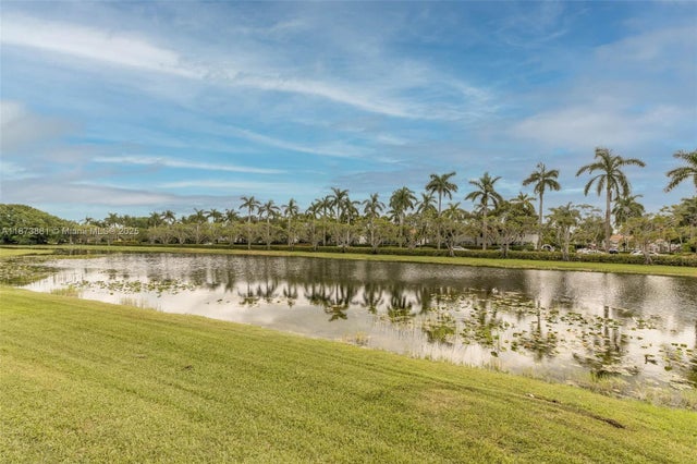 5 of 42 - 3844 W Falcon Ridge Cir, Weston, FL