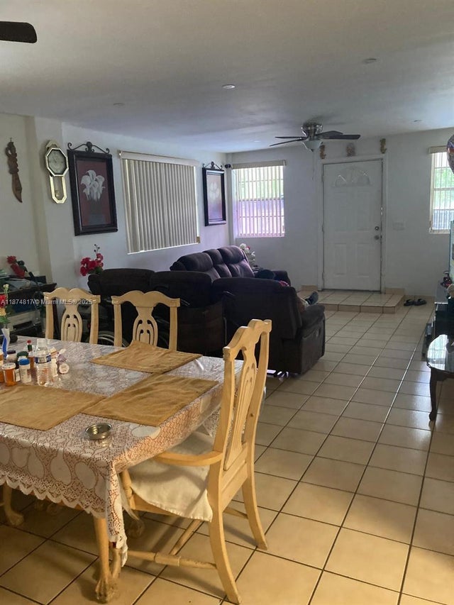 5 of 5 - 580 Nw 136th St, North Miami, FL