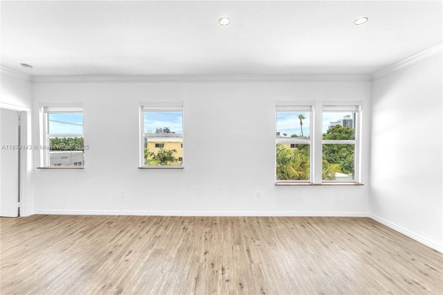 4 of 23 - 737 Jefferson Ave 305, Miami Beach, FL