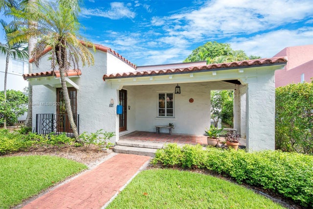 2 of 35 - 1137 Obispo Ave, Coral Gables, FL
