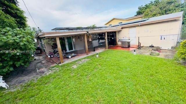 2 of 3 - 630 E 14th St, Hialeah, FL