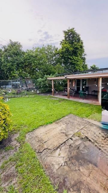 3 of 3 - 630 E 14th St, Hialeah, FL