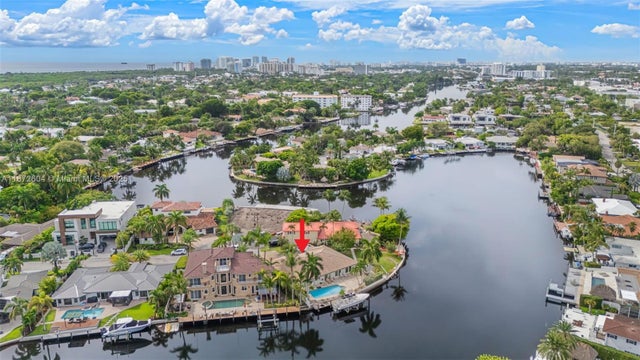 5 of 20 - 2401 Fryer Pt, Fort Lauderdale, FL