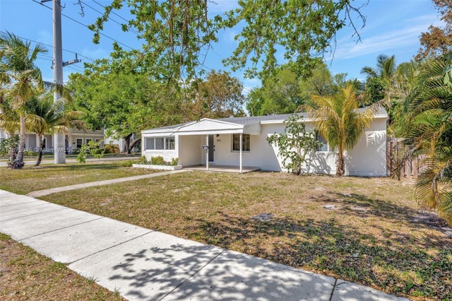 3 of 40 - 843 Sw 20th St, Fort Lauderdale, FL