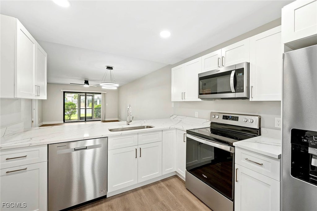 17452 Overhill Dr B, FORT MYERS