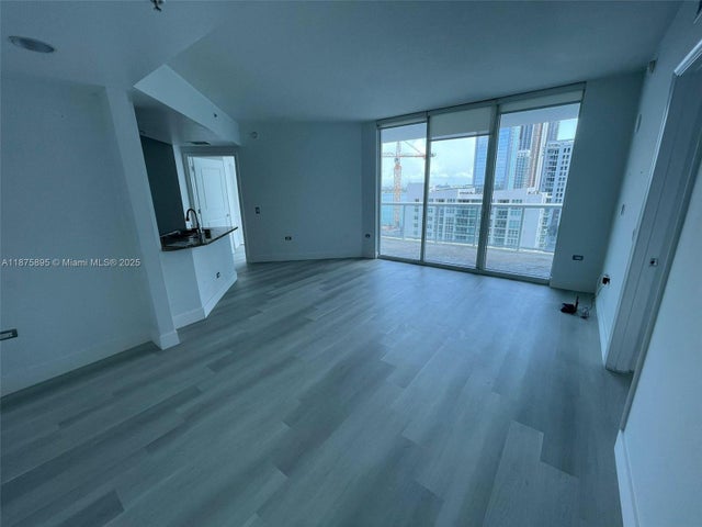 5 of 22 - 480 Ne 30th St 1403, Miami, FL