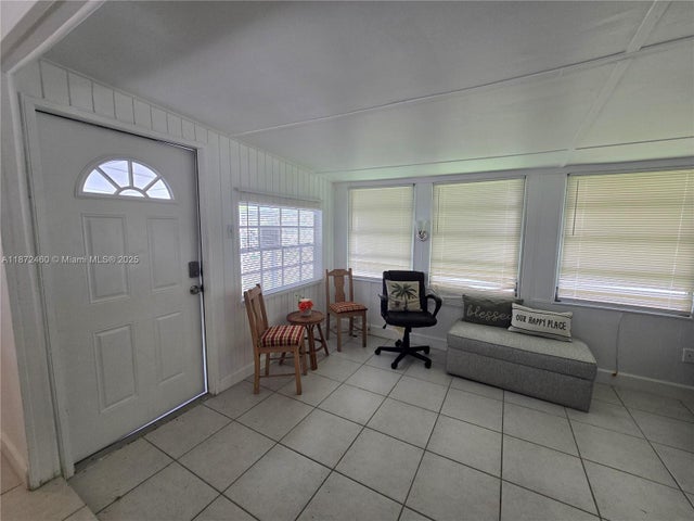 4 of 38 - 1328 S 33rd St ., Hollywood, FL