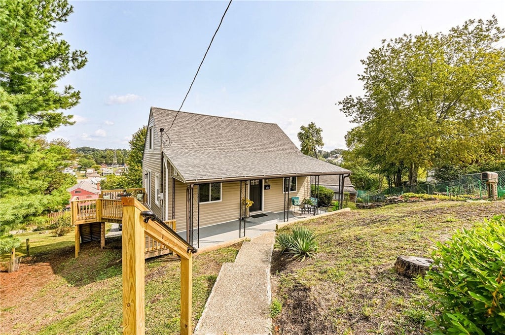 1141 Stock Street, Lincoln Place