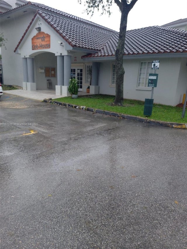 4 of 8 - N/A, Miami, FL